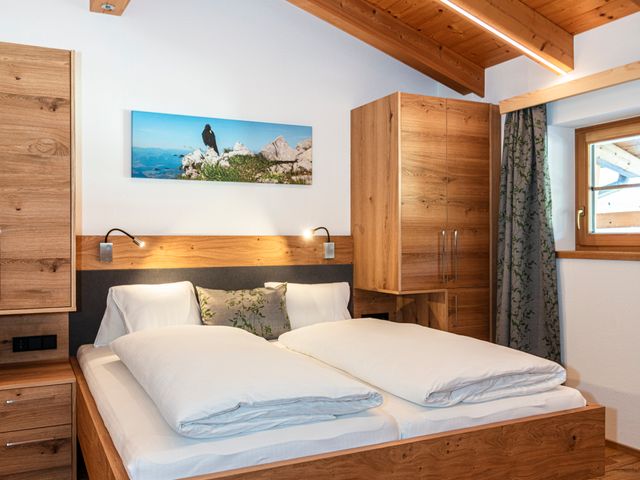 Ferienwohnungen Hausbacher